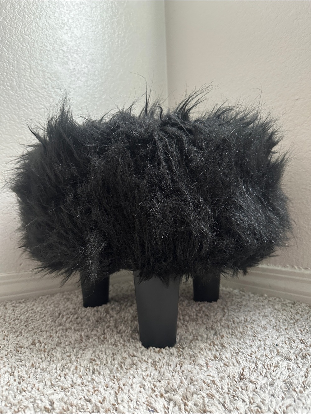 Fluffy 15” round 3 legs wood & fluff stool with faux black fur-great condition.